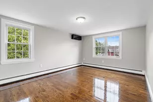 8 Crescent St, Tewksbury, MA 01876 - Photo 21