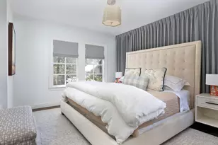 39 Worthington Rd, Brookline, MA 02446 - Photo 15