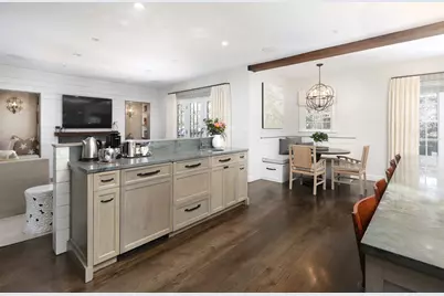 39 Worthington Rd, Brookline, MA 02446 - Photo 11