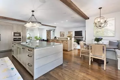 39 Worthington Rd, Brookline, MA 02446 - Photo 9