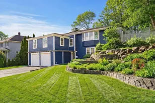 10 W Cottage St, Marblehead, MA 01945 - Photo 1