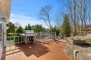 10 W Cottage St, Marblehead, MA 01945 - Photo 7