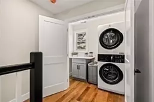 35 Neillian Way, Bedford, MA 01730 - Photo 15