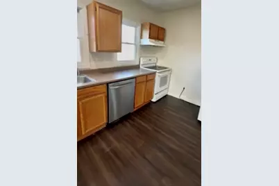 15 Oakes Ave #2, Southbridge, MA 01550 - Photo 3