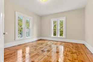 37 School St, Merrimac, MA 01860 - Photo 33