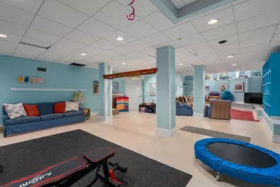 49 Shaw St, Newton, MA 02465 - Photo 19