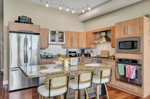 10 Ocean Ave, Revere, MA 02151 - Photo 11