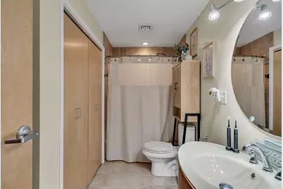 10 Ocean Ave #403, Revere, MA 02151 - Photo 21