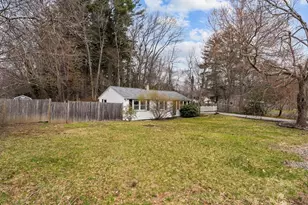 11 Carol Ave, Pembroke, MA 02359 - Photo 27