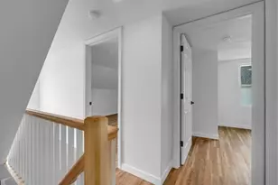 19 Oliver St, Lowell, MA 01954 - Photo 7