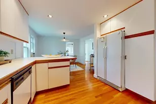 125 Oakdale Rd, Newton, MA 02461 - Photo 11