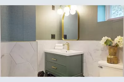 125 Oakdale Rd, Newton, MA 02461 - Photo 29