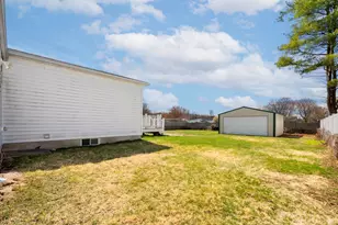 5 Helm St, South Hadley, MA 01075 - Photo 31