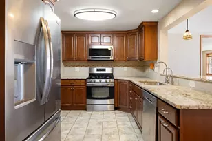 5 Helm St, South Hadley, MA 01075 - Photo 15