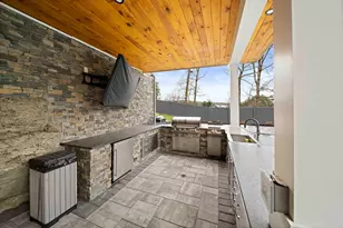 49 Algonquin Rd, Canton, MA 02021 - Photo 39