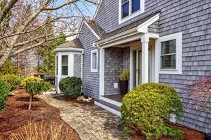 19 Martin Cir, Plymouth, MA 02360 - Photo 3