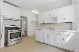 75 Orchard St, Medford, MA 02155 - Photo 3