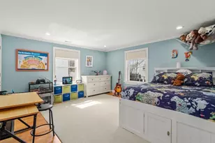 945 Walnut St, Newton, MA 02461 - Photo 21