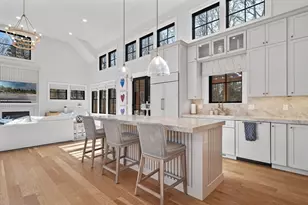 16 Liberty Rd, Marblehead, MA 01945 - Photo 9