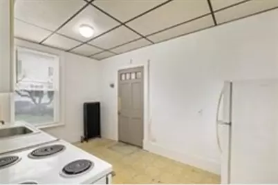 171 Lowell St, Peabody, MA 01960 - Photo 35