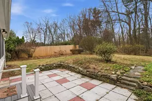 8 Monument Hill Rd, Chelmsford, MA 01824 - Photo 35