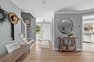 6 Hovey Pond Dr, Grafton, MA 01536 - Photo 3