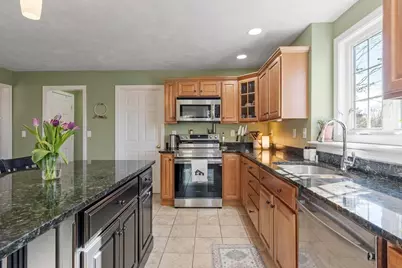 60 Redstone Hill Rd, Sterling, MA 01564 - Photo 3