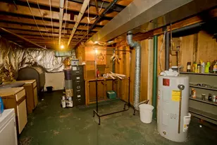 18 Burt Ave, East Longmeadow, MA 01028 - Photo 21