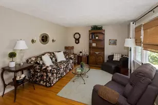 18 Burt Ave, East Longmeadow, MA 01028 - Photo 3