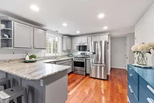 5 Maura Cir, Westford, MA 01886 - Photo 9