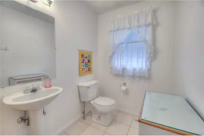 25 Hyde Ave #25, Pawtucket, RI 02861 - Photo 21