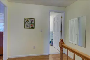 25 Hyde Ave, Pawtucket, RI 02861 - Photo 15