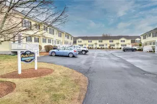 25 Hyde Ave, Pawtucket, RI 02861 - Photo 29