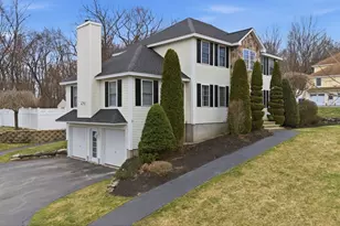 23 Carle Dr, Dracut, MA 01826 - Photo 3