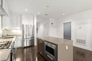 2 W Sixth St, Boston, MA 02127 - Photo 15