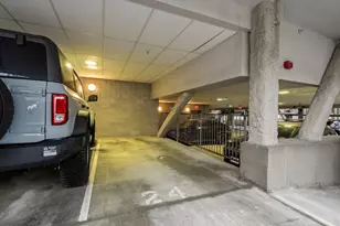 2 W Sixth St, Boston, MA 02127 - Photo 33