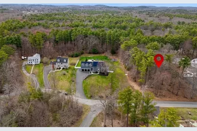 6 Palis Dr, Salisbury, MA 01952 - Photo 5