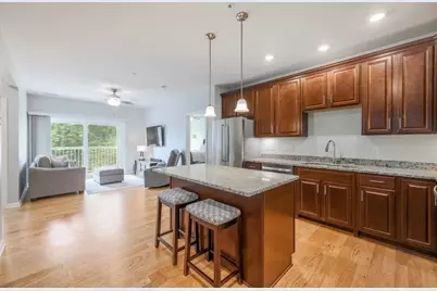 220 Martins Lndg #309, North Reading, MA 01864 - Photo 3