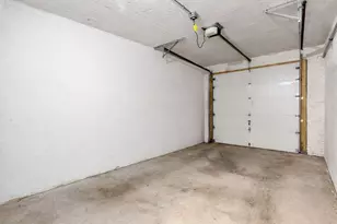 21 Worcester St, Boston, MA 02118 - Photo 19