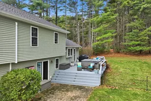 7 Hillside Meadows Dr, Southampton, MA 01073 - Photo 7