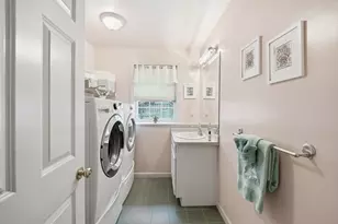 7 Hillside Meadows Dr, Southampton, MA 01073 - Photo 11