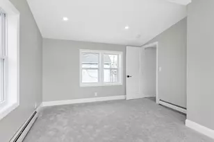 23 Lynn St, Peabody, MA 01960 - Photo 15