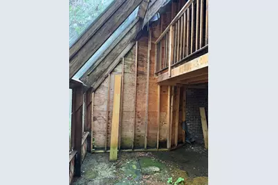 11 Savin Hill Ave, Boston, MA 02125 - Photo 35