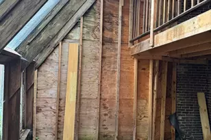 11 Savin Hill Ave, Boston, MA 02125 - Photo 35