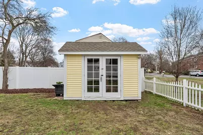 2 Lakeview Ave, Reading, MA 01867 - Photo 31