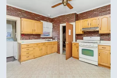 51 Farwell Street, Waltham, MA 02453 - Photo 5