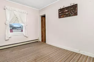 51 Farwell St, Waltham, MA 02453 - Photo 27