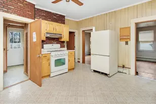 51 Farwell St, Waltham, MA 02453 - Photo 7