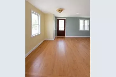 9 Mulberry Ln, Northborough, MA 01532 - Photo 5