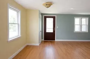 9 Mulberry Ln, Northborough, MA 01532 - Photo 5